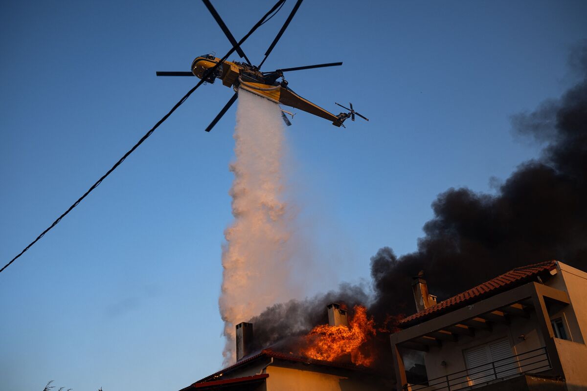pictures | strong winds heat